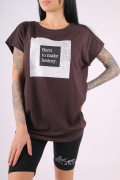 коричневый фото Женская футболка 900625 купить в Одессе по оптовым ценам